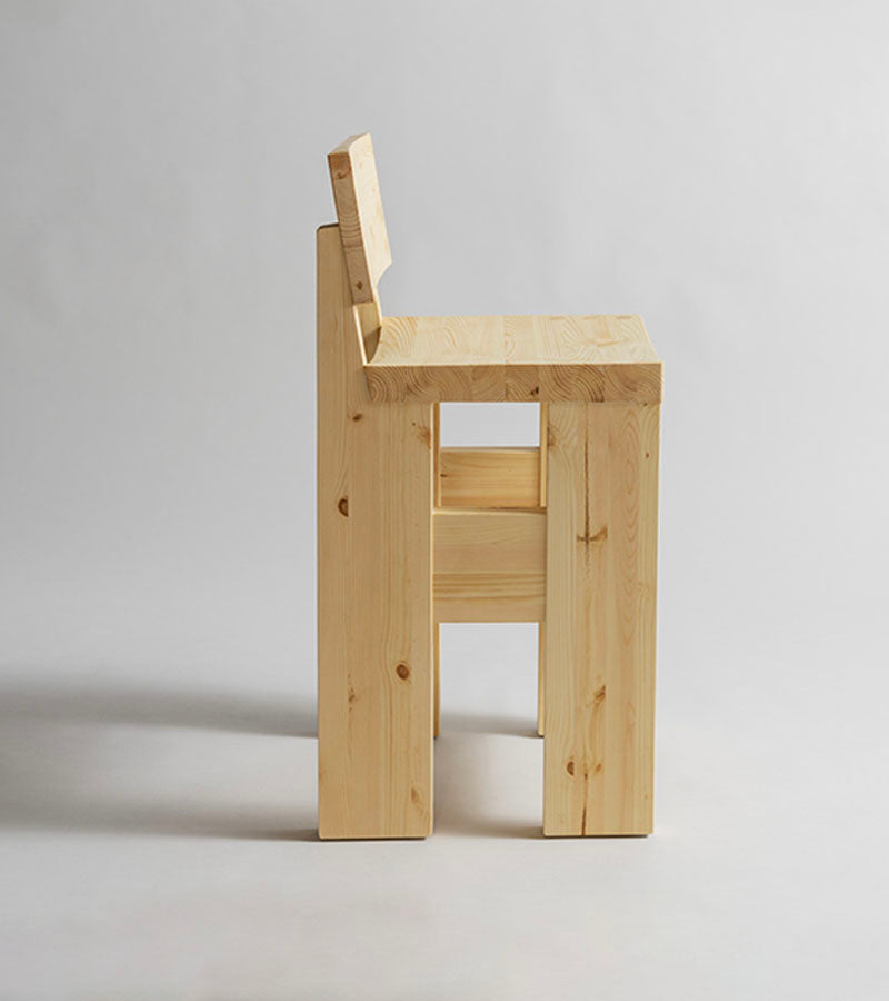 001 Bar Stool