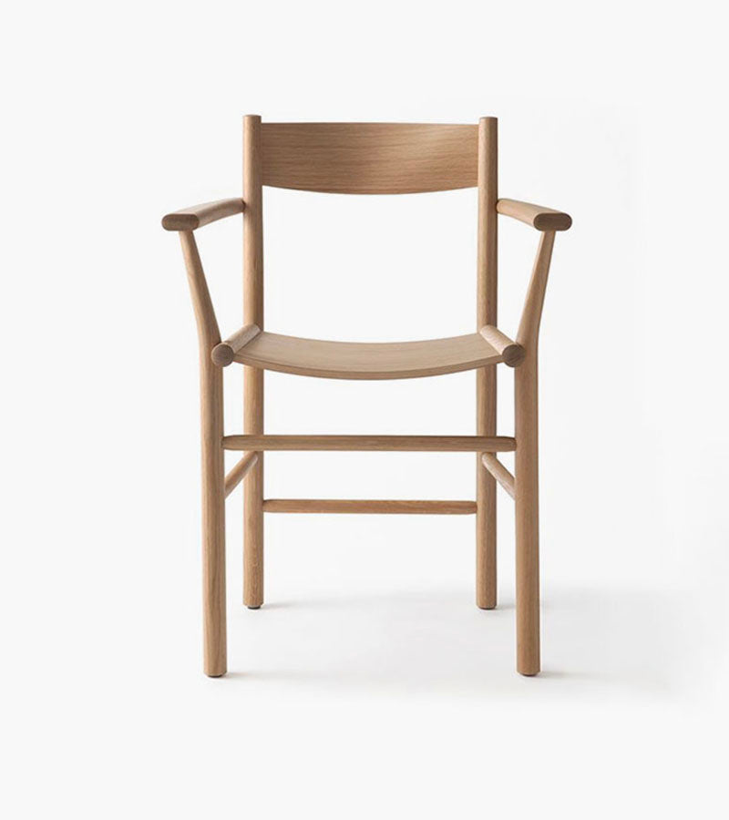 Akademia Armrest Dining Chair