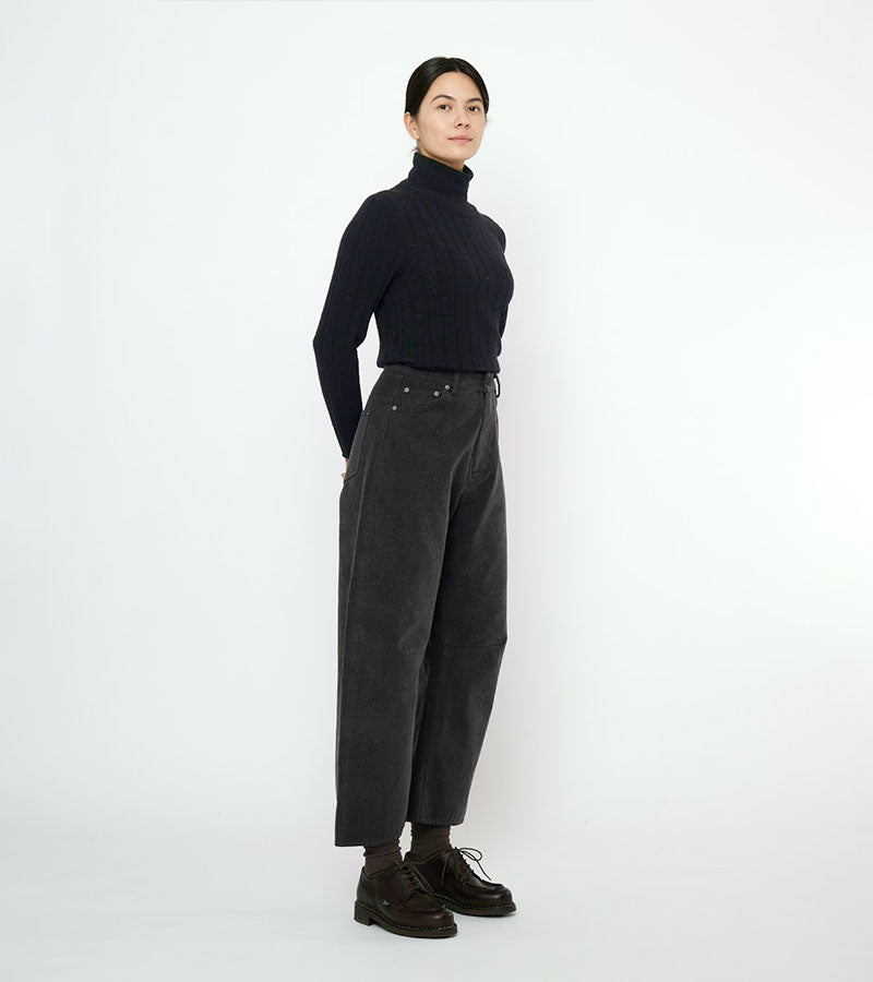 Curve Legged Work Trouser | Washed Black